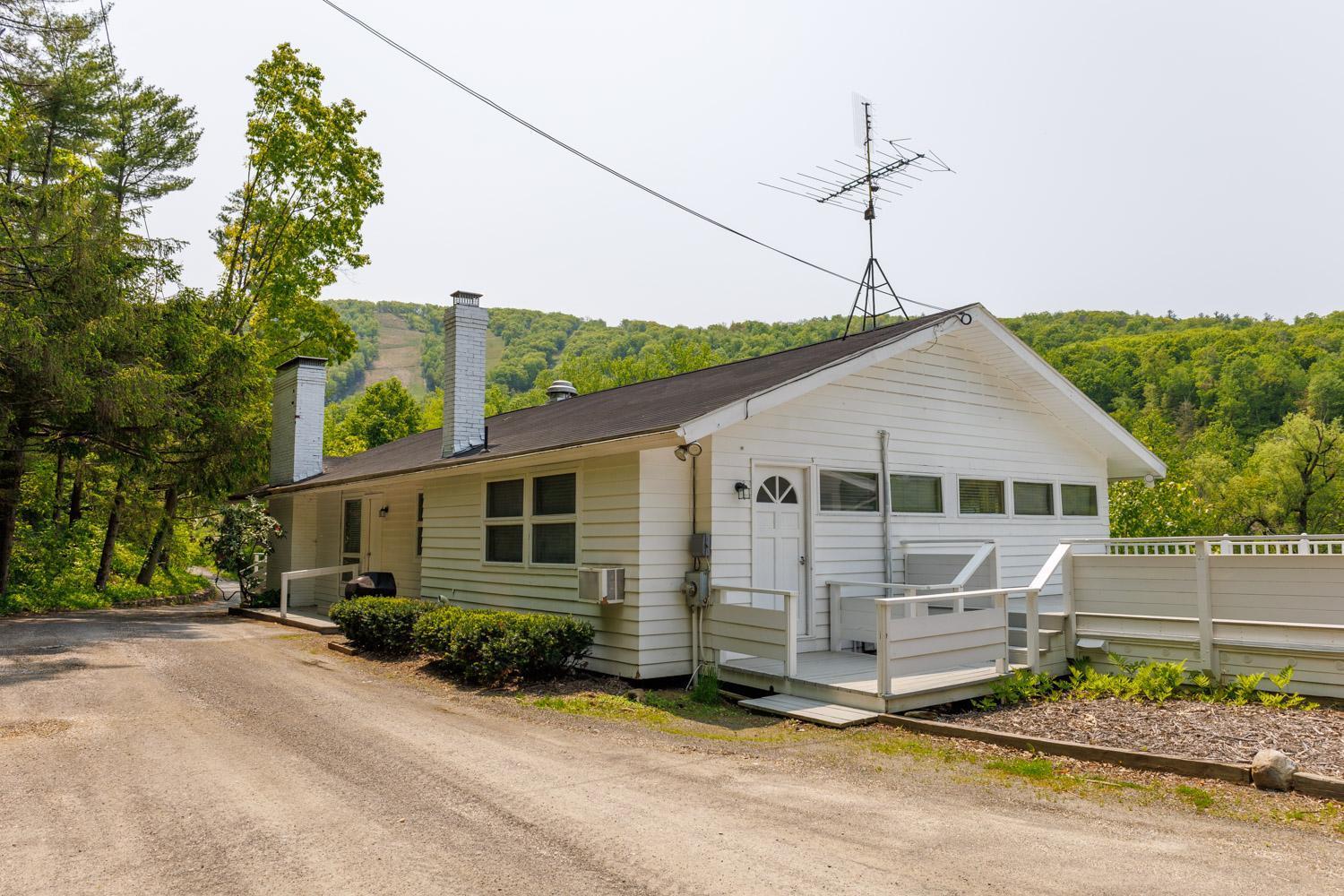 Catamount Lodging Hillsdale Exterior foto